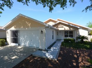 9235 SW 90th St, Ocala, FL 34481