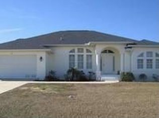 215 Tournament Rd, Rotonda West, FL 33947