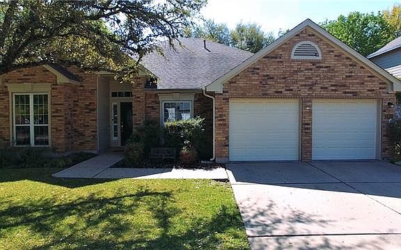 2nd image of 2405 Sparrow Dr