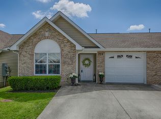 724 Greensboro Way, Knoxville, TN 37912