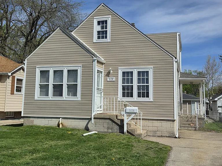 3129 Kenwood St — Photo 7