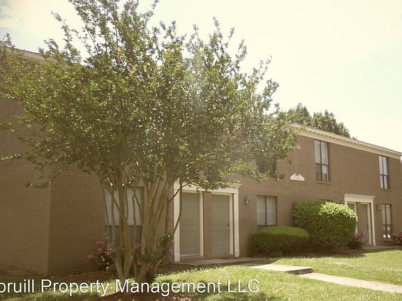 2nd image of 116 Logan Dr #B