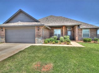 15800 Montague Dr, Edmond, OK 73013