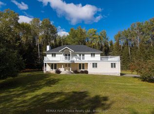 2086 Granite Rd, Thunder Bay, ON P7G1M4