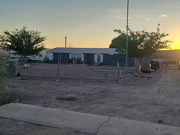 2nd image of 286 Ocotillo St