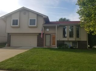 15267 Ontario St, Omaha, NE 68144