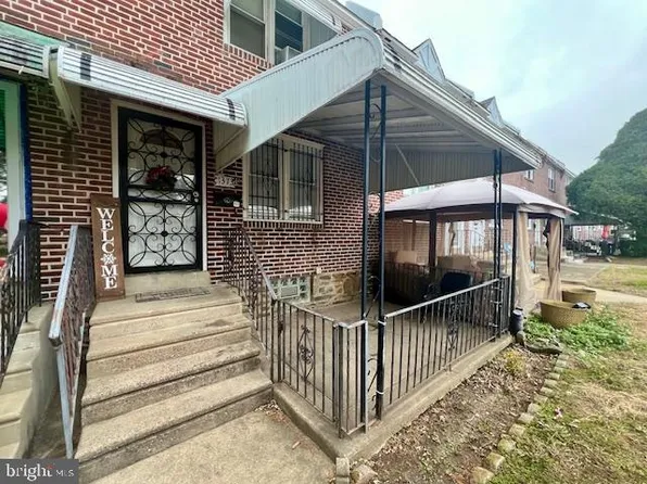1373 Park Ln, Darby, PA 19023