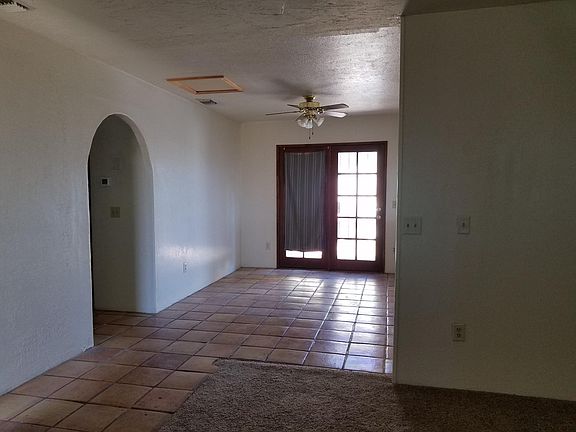 3rd image of 2036 Kingston Dr