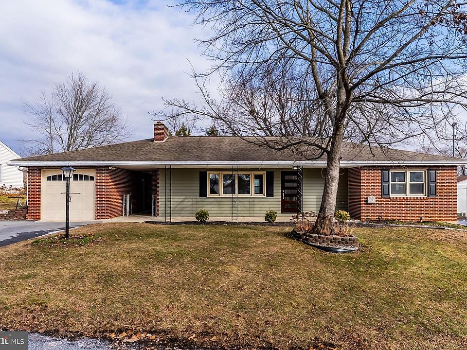 1st image of 1913 Maplewood Dr