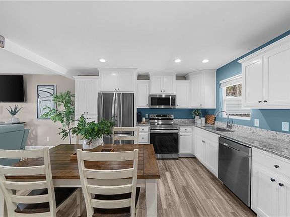 3rd image of 255 Silas Rd