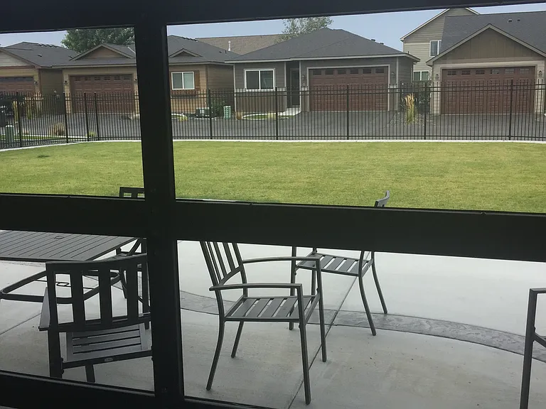 Columbia Villa & Cove — Photo 129