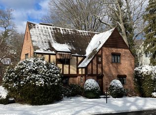 1 Northminster Dr, White Plains, NY 10604