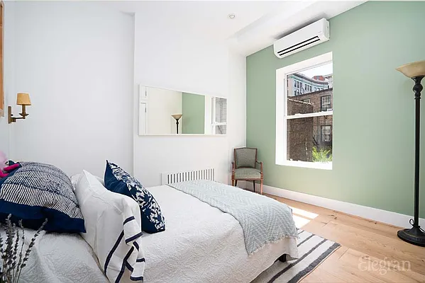 Sold by Elegran | media 42