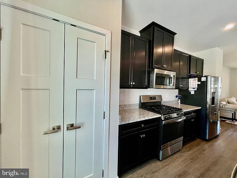 1518 Wilmer Park Ln — Photo 21