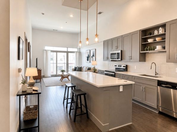 2407 8th Ave S APT 209