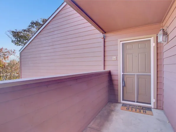 979 Catkin Ct, San Jose, CA 95128