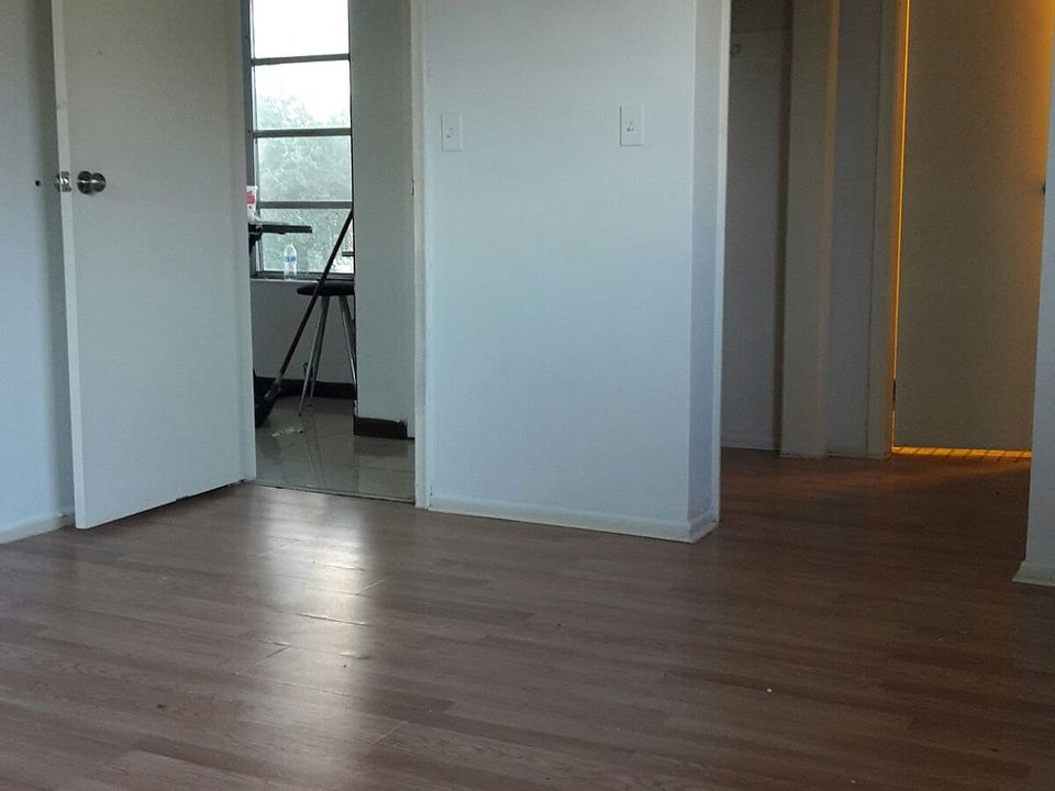 1st image of 8640 NW 26th St