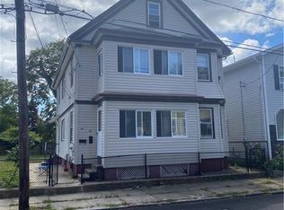 84 Governor St, Cranston, RI 02920