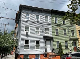 224 3rd St, Jersey City, NJ