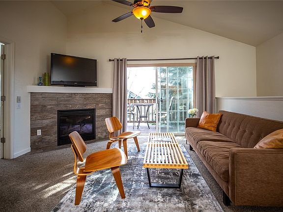 5th image of 1396 Morgan Court UNIT 1203