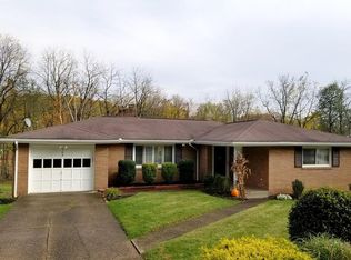 164 Hawksworth Rd, Greensburg, PA 15601