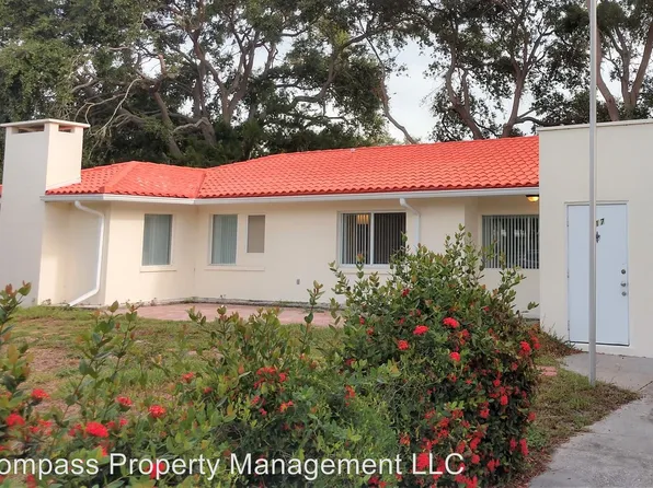 317 Harbor Dr, Venice, FL 34285