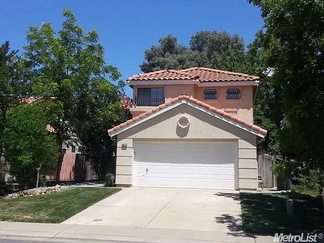 5013 Lady Di Way photo 1