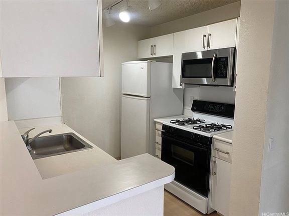 4th image of 91-238 Hanapouli Cir #27H