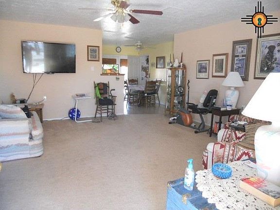2nd image of 913 Palo Verde Dr #T
