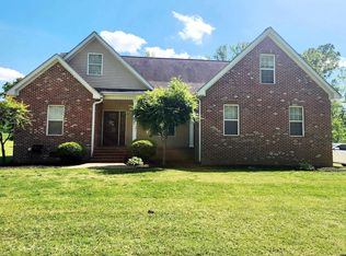 1900 Nethery Rd, Martin, TN 38237