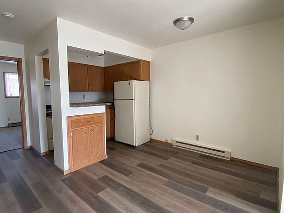 4th image of 833 N Hawley Rd APT 4