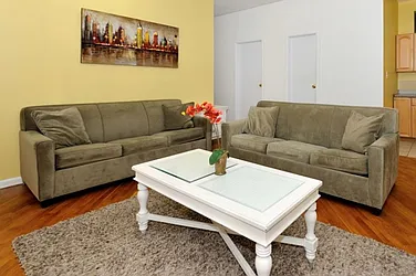 Rented by Eisenberg Exclusives