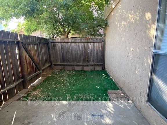 3rd image of 4315 N Emerson Ave APT 103