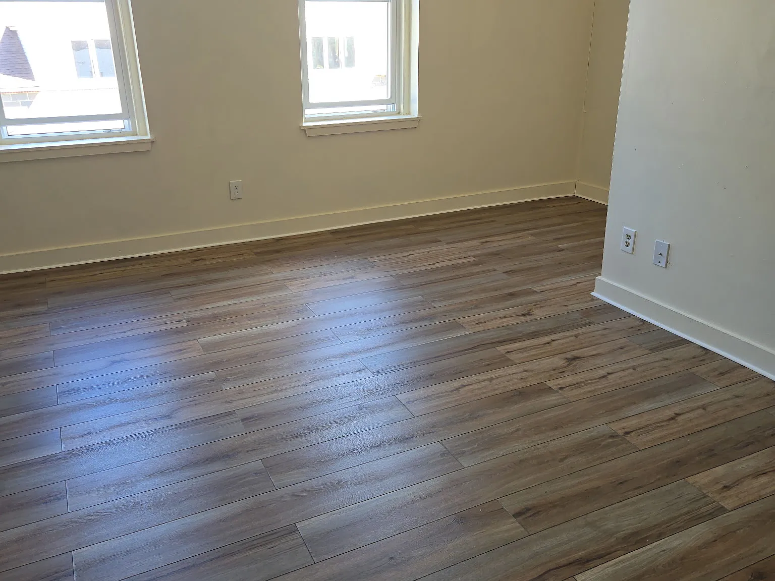 1 bed, 450 sqft, $1,300 — Photo 2