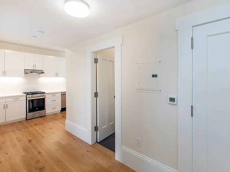 3525 17th St #911R — Photo 6