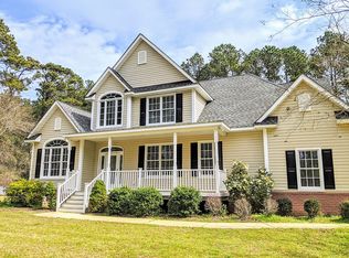 5133 The Woods Rd, Kitty Hawk, NC 27949