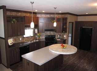 29927 Guilford Cir, Chesterfield, MI 48051