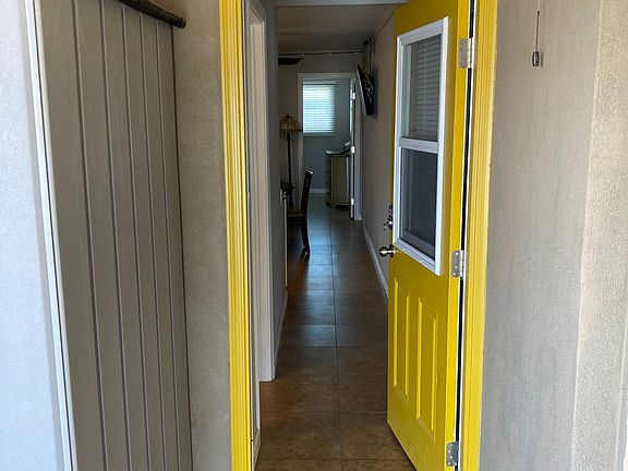 3rd image of 715 E 10th Ave