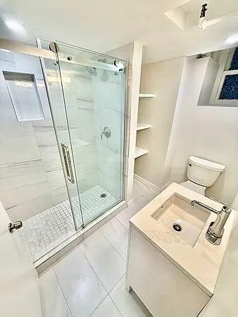 330 Dartmouth St #B1 — Photo 11