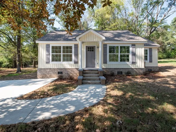 1501 Carrollton Rd, Aliceville, AL 35442