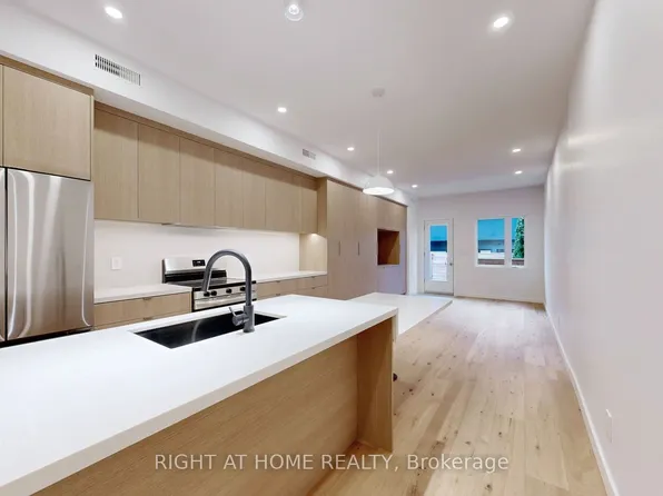 14 Salem Ave, Toronto, ON