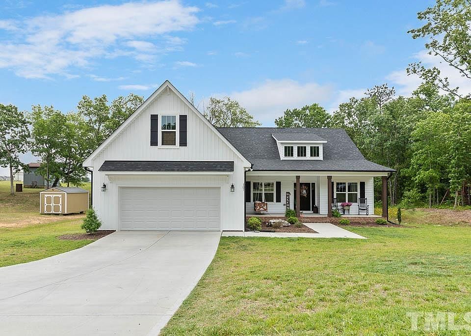 1st image of 107 Village Dr