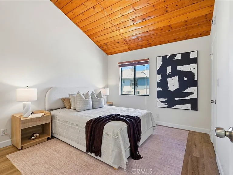 1433 S Beverly Dr — Photo 21