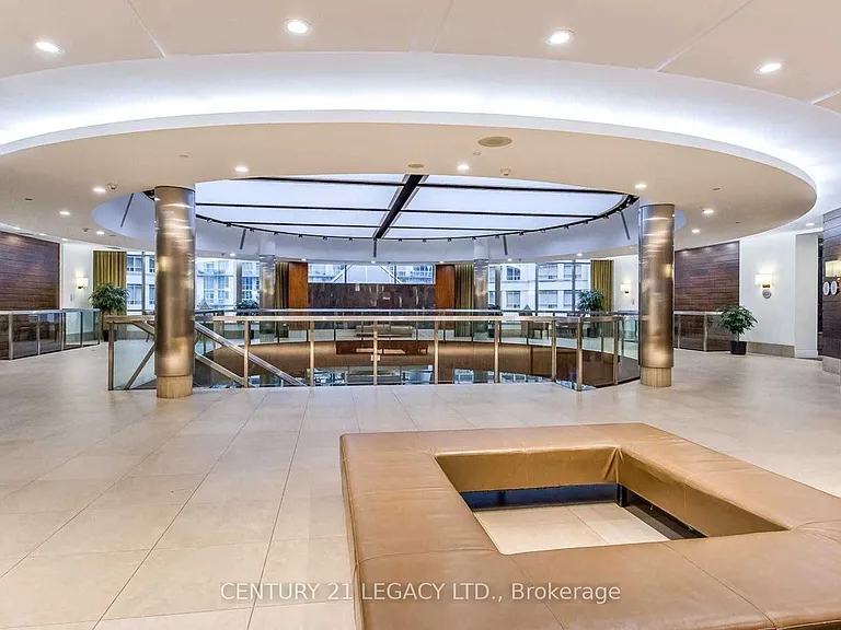 3880 Duke Of York Blvd #1608 — Photo 16