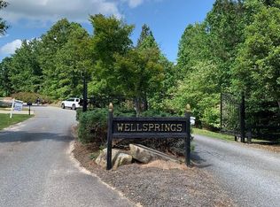 4898 Price Rd, Gainesville, GA 30506