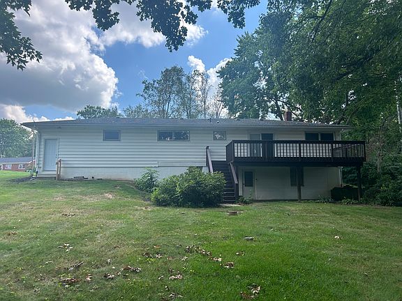 2nd image of 673 Knollwood Dr