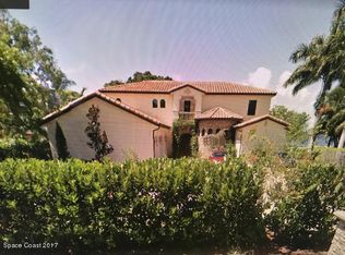 1426 S Riverside Dr, Indialantic, FL 32903