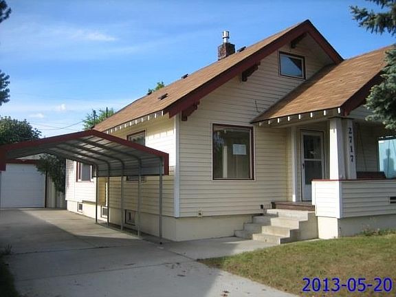 4th image of 2717 E 33rd Ave