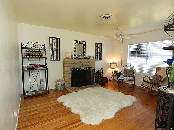4th image of 5340 Finsbury Ave