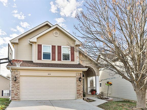 2nd image of 3055 Andover Manor Dr